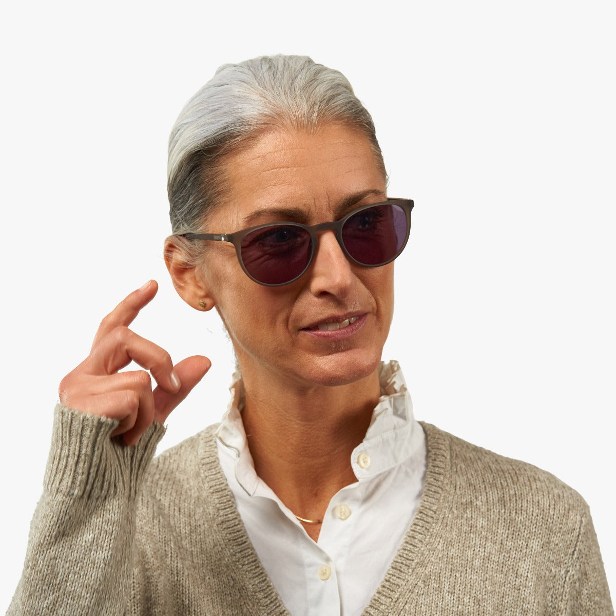Luxreaders stylish Women's Stockholm Grey Sunglasses. Made from Rubber in a Iconic shape.