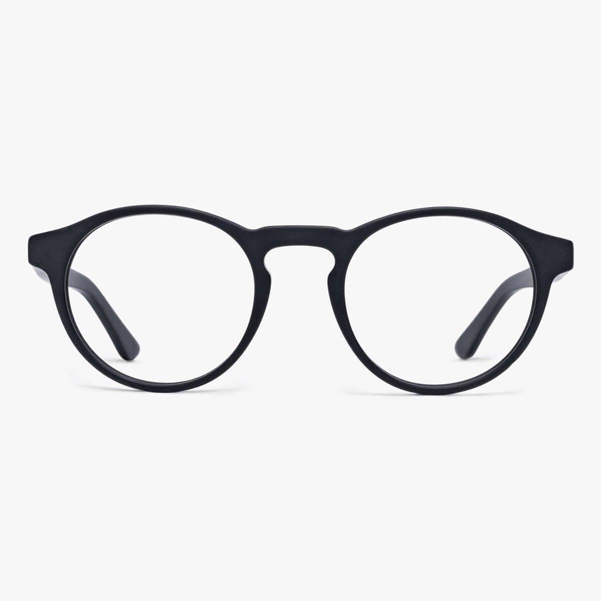 Luxreaders stylish Trondheim Black Reading glasses. Made from Acetate in a Round shape.