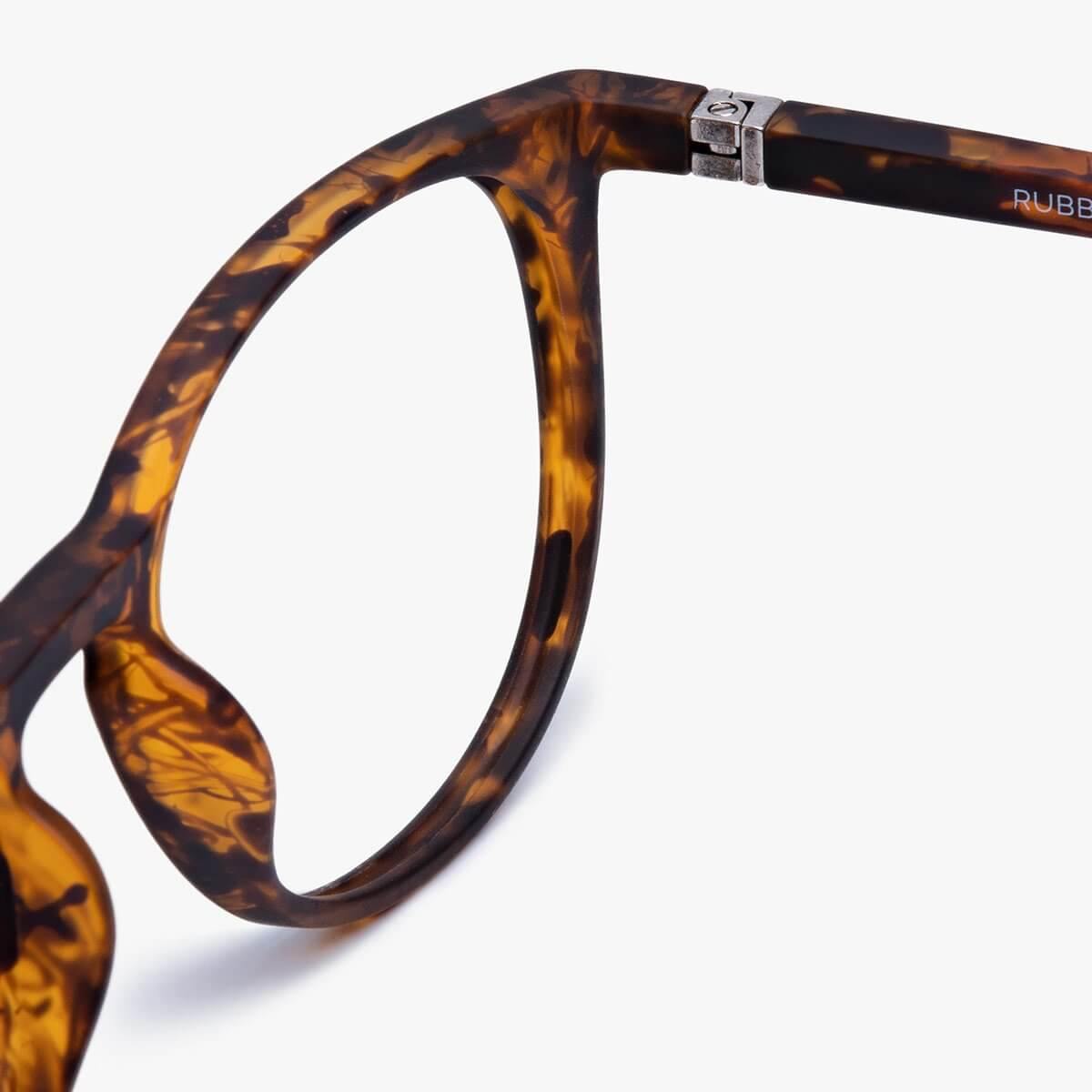 Luxreaders stylish Women's Stockholm Turtle Reading glasses. Made from Rubber in a Iconic shape.
