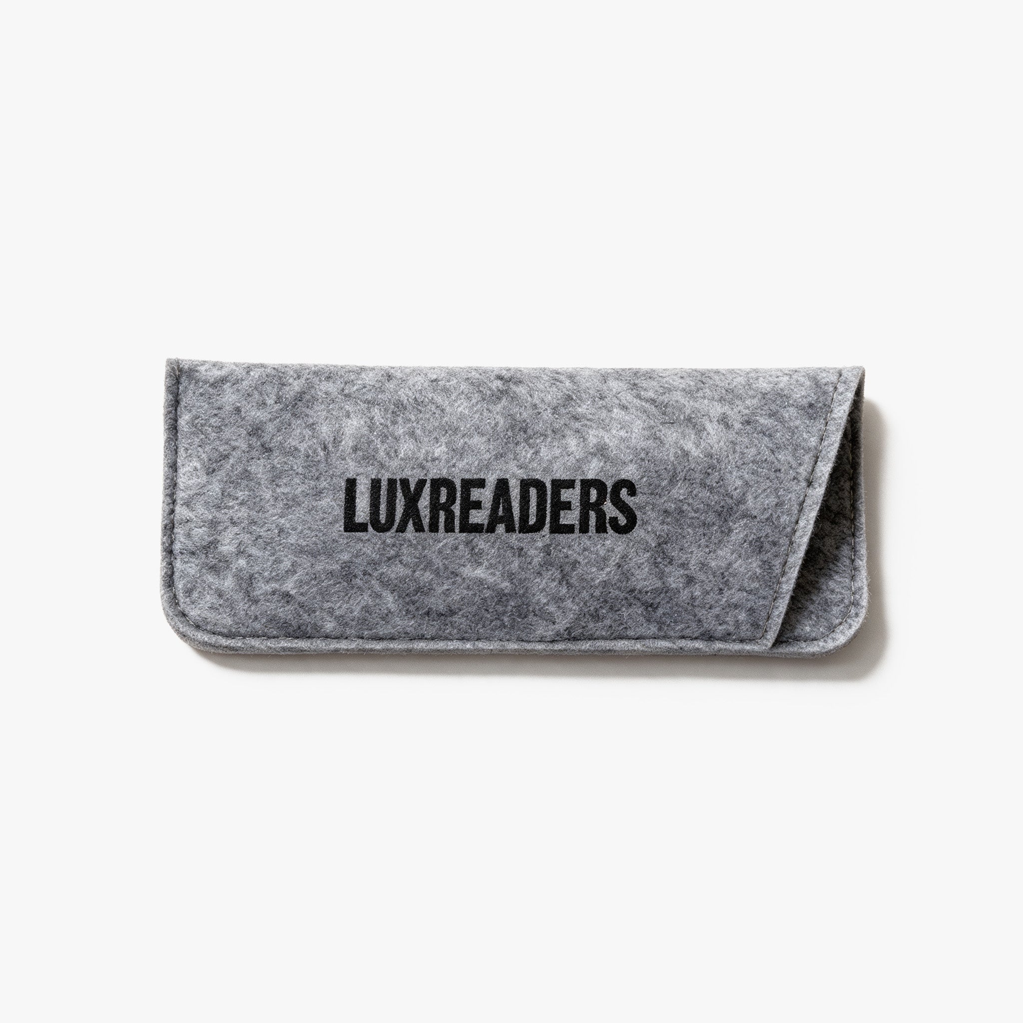 Tutti i nostri occhiali da lettura di Luxreaders vengono forniti con questa custodia in feltro di alta qualità, gratuitamente